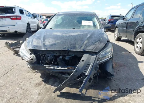 2018 Hyundai Sonata Se z USA, uszkodzony, nr VIN 5NPE24AF8JH683001
